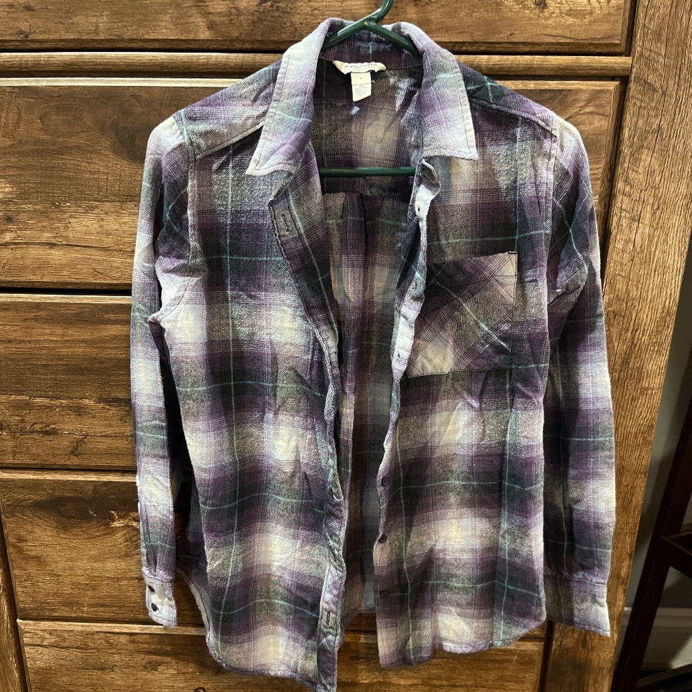 Women’s Small Flannel